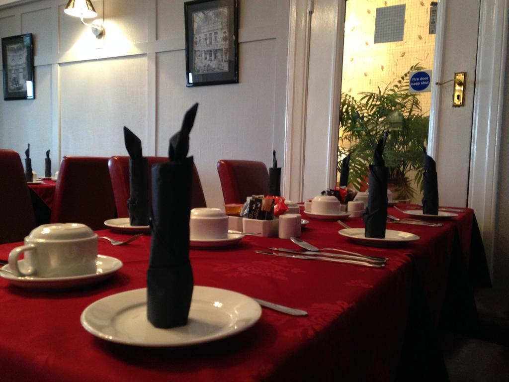 Windsor Park Hotel Blackpool Bagian luar foto