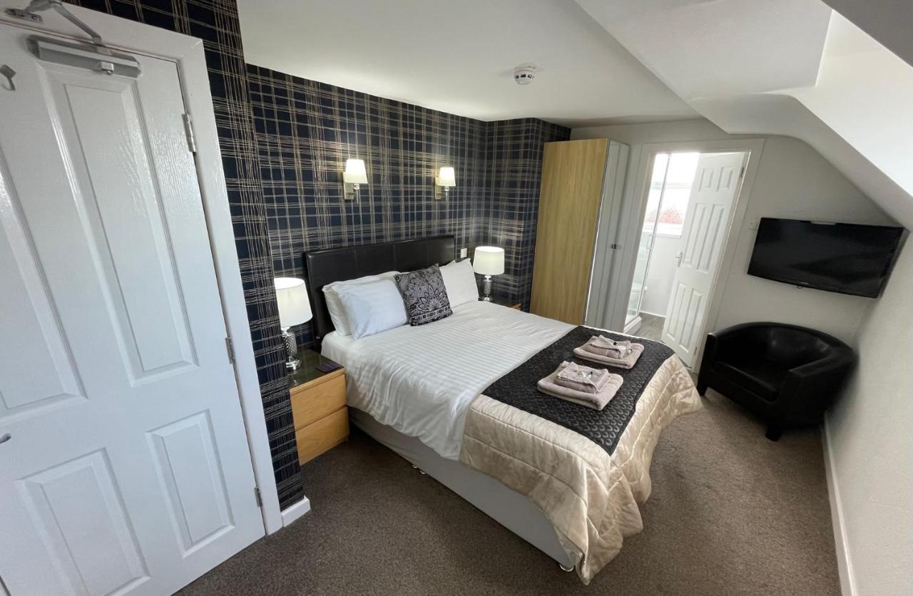 Windsor Park Hotel Blackpool Bagian luar foto