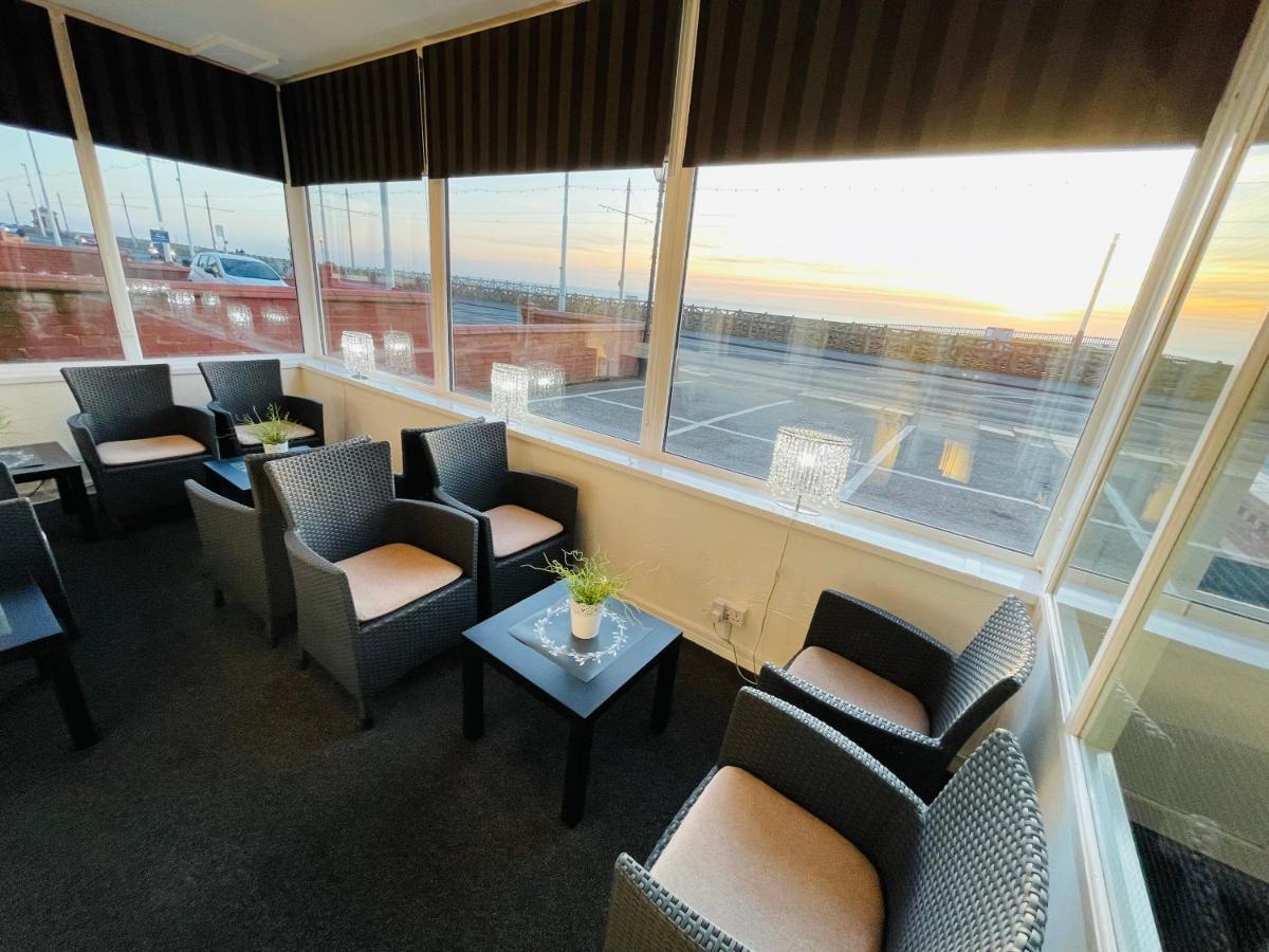 Windsor Park Hotel Blackpool Bagian luar foto