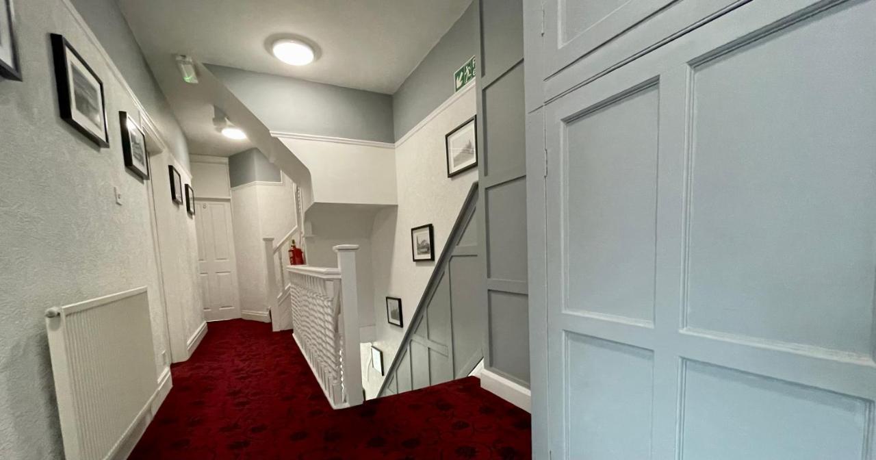Windsor Park Hotel Blackpool Bagian luar foto
