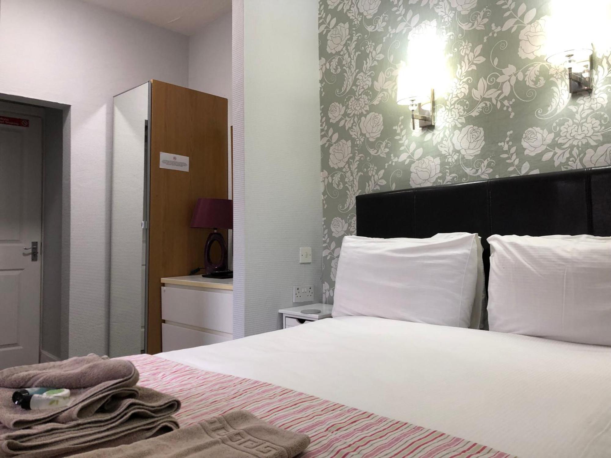 Windsor Park Hotel Blackpool Bagian luar foto