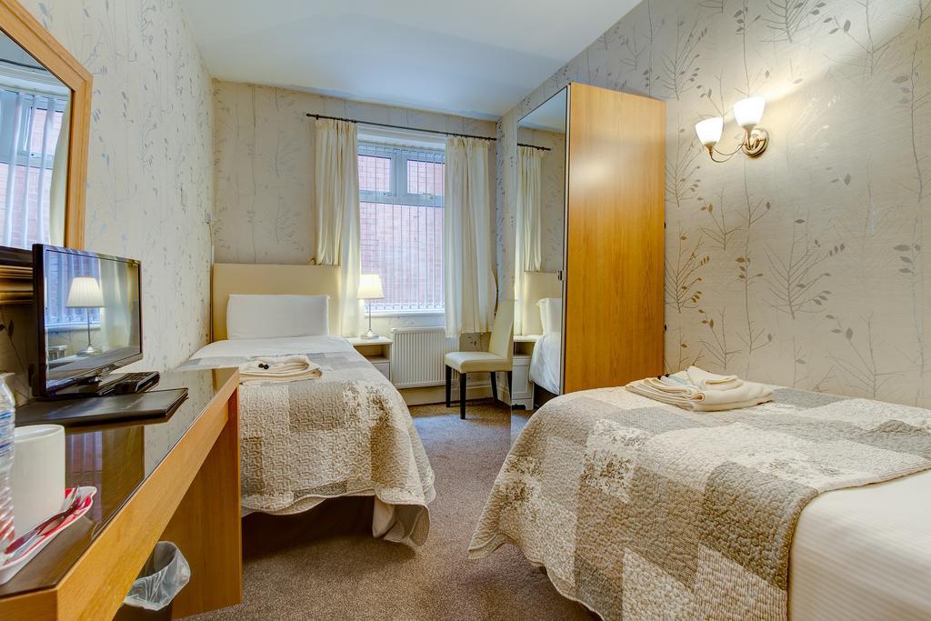 Windsor Park Hotel Blackpool Bagian luar foto