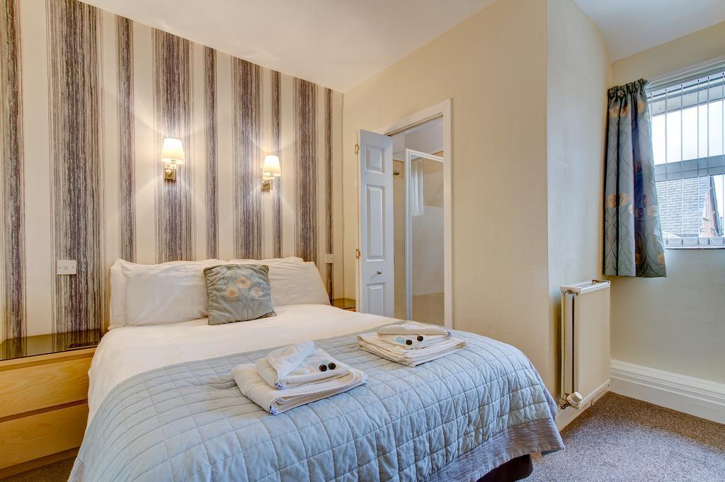 Windsor Park Hotel Blackpool Bagian luar foto